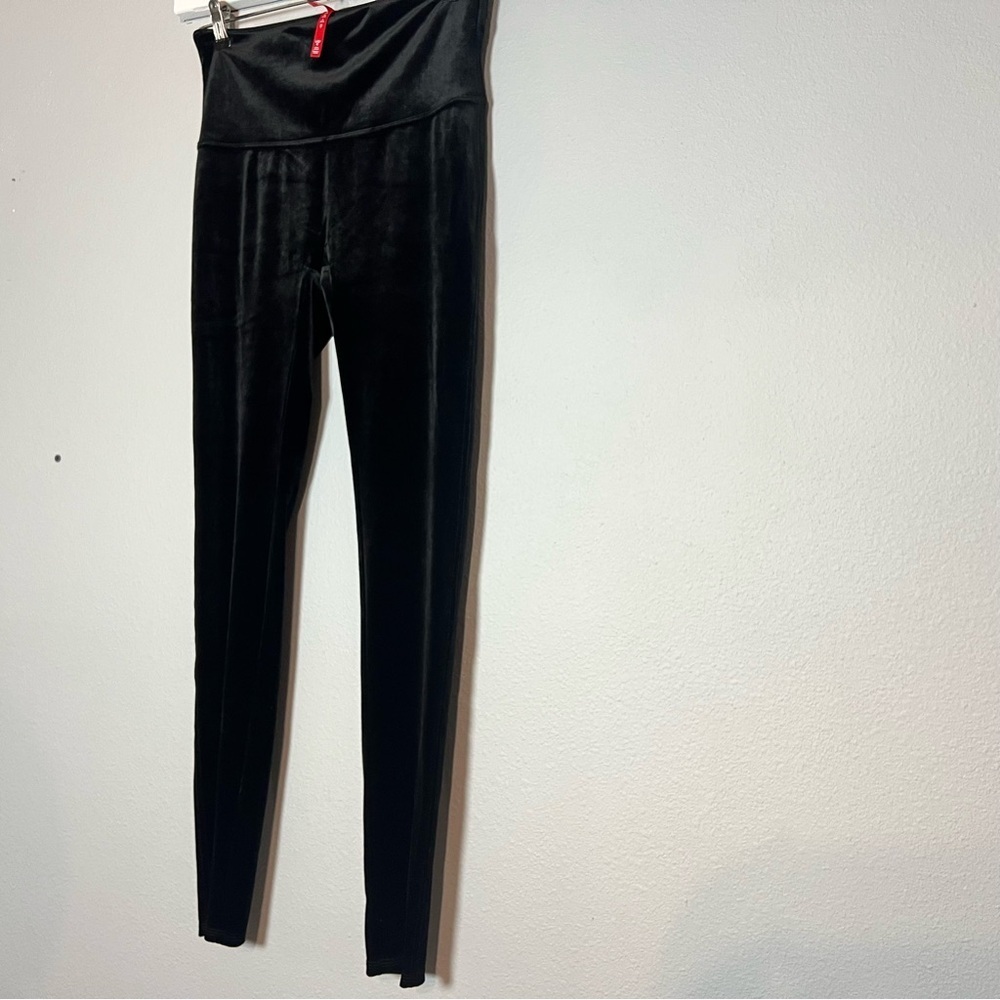 Spanx Velvet Black High Waisted Leggings Size Large Fall Holidays Christmas - Picture 4 of 9